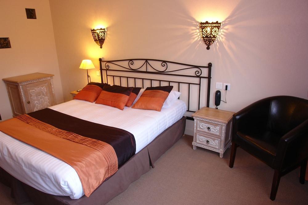 Brit Hotel Olympia Bourges Exterior foto